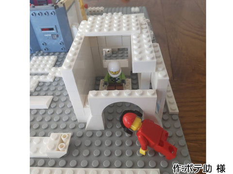 真冬に楽しく遊び子供たち(ポテ助 様)