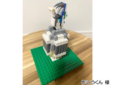 壺から出るヘビ(こうくん 様)