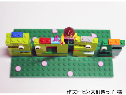 新年を平和な1年にするヘビと女の子(カービィ大好きっ子 様)