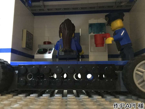 ポリス 乗り物大集合(PAPI 様)