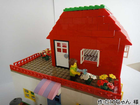 「赤と白のお家」(たけちゃん 様)