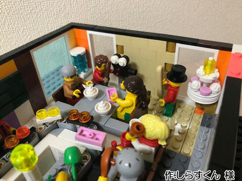 にぎやかな回転食堂(しらすくん 様)