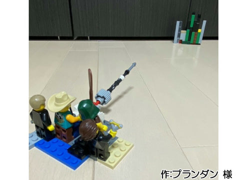 ビル群にミサイル発射5秒前(プランダン 様)