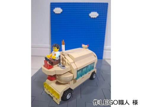 LEGO職人様の作品『ニワトリとホットドックの車』