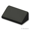 スロープ 30° 1 x 2 x 2/3：[Black / ブラック]